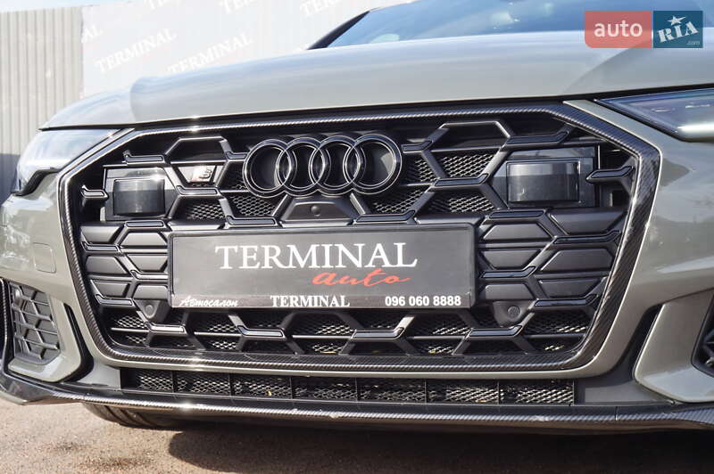 Седан Audi S6 2023 в Одесі