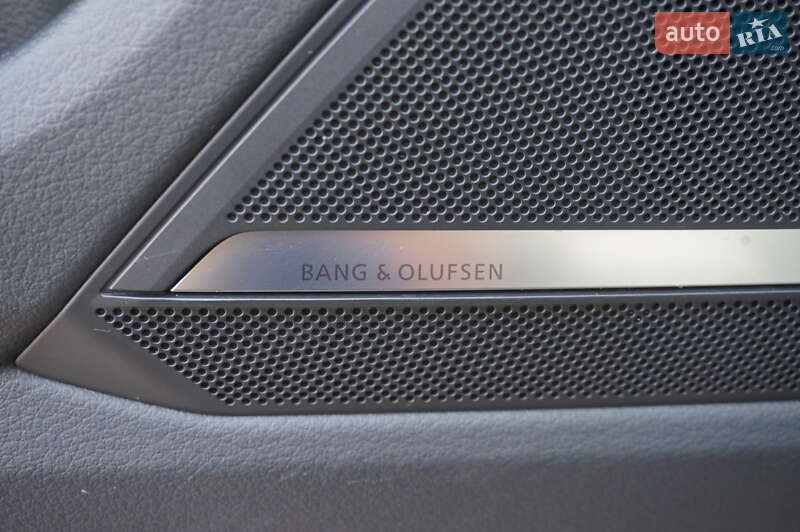 Седан Audi S6 2023 в Одесі