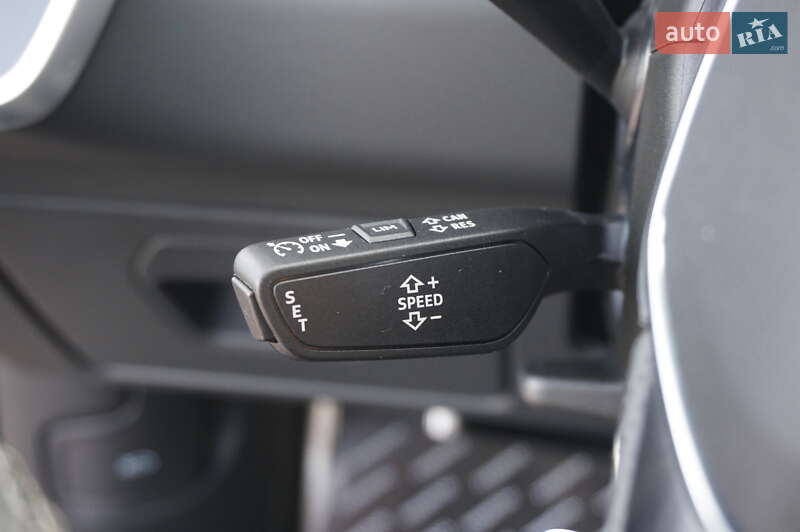 Седан Audi S6 2023 в Одесі