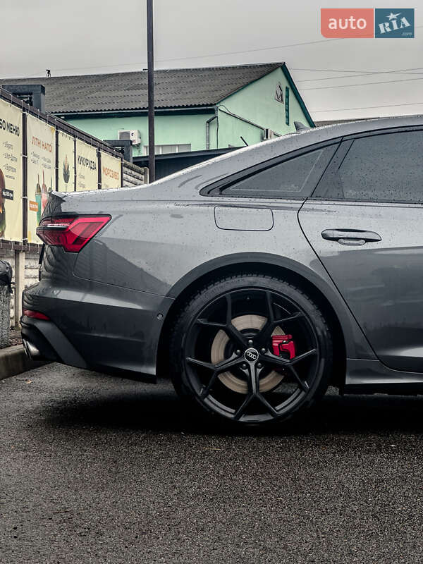Седан Audi S6 2021 в Чернигове
