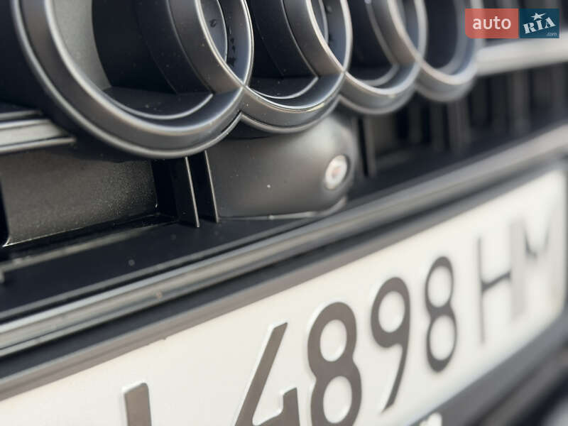 Седан Audi S6 2014 в Киеве