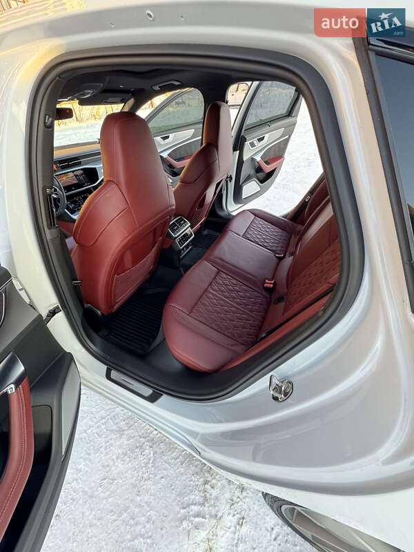 Седан Audi S6 2019 в Киеве