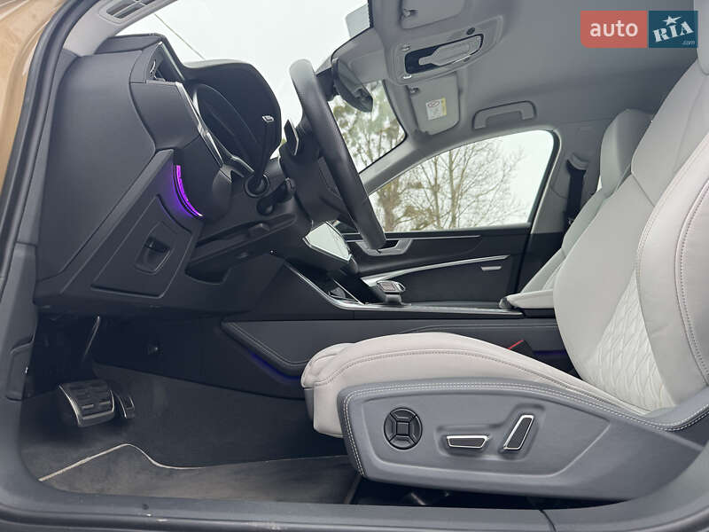 Універсал Audi S6 2020 в Львові фото 17 Універсал Audi S6 2020 в Львові