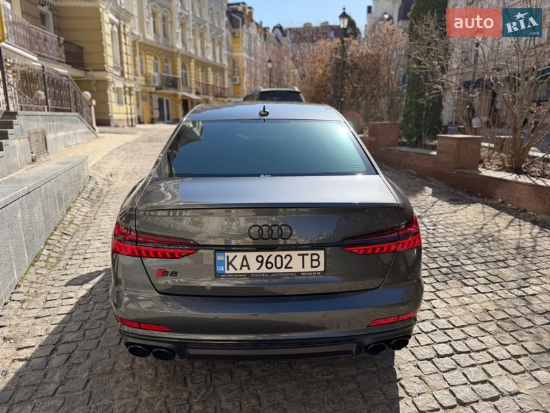 Седан Audi S6 2023 в Києві