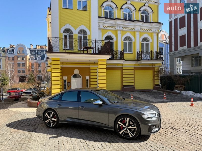 Седан Audi S6 2023 в Києві