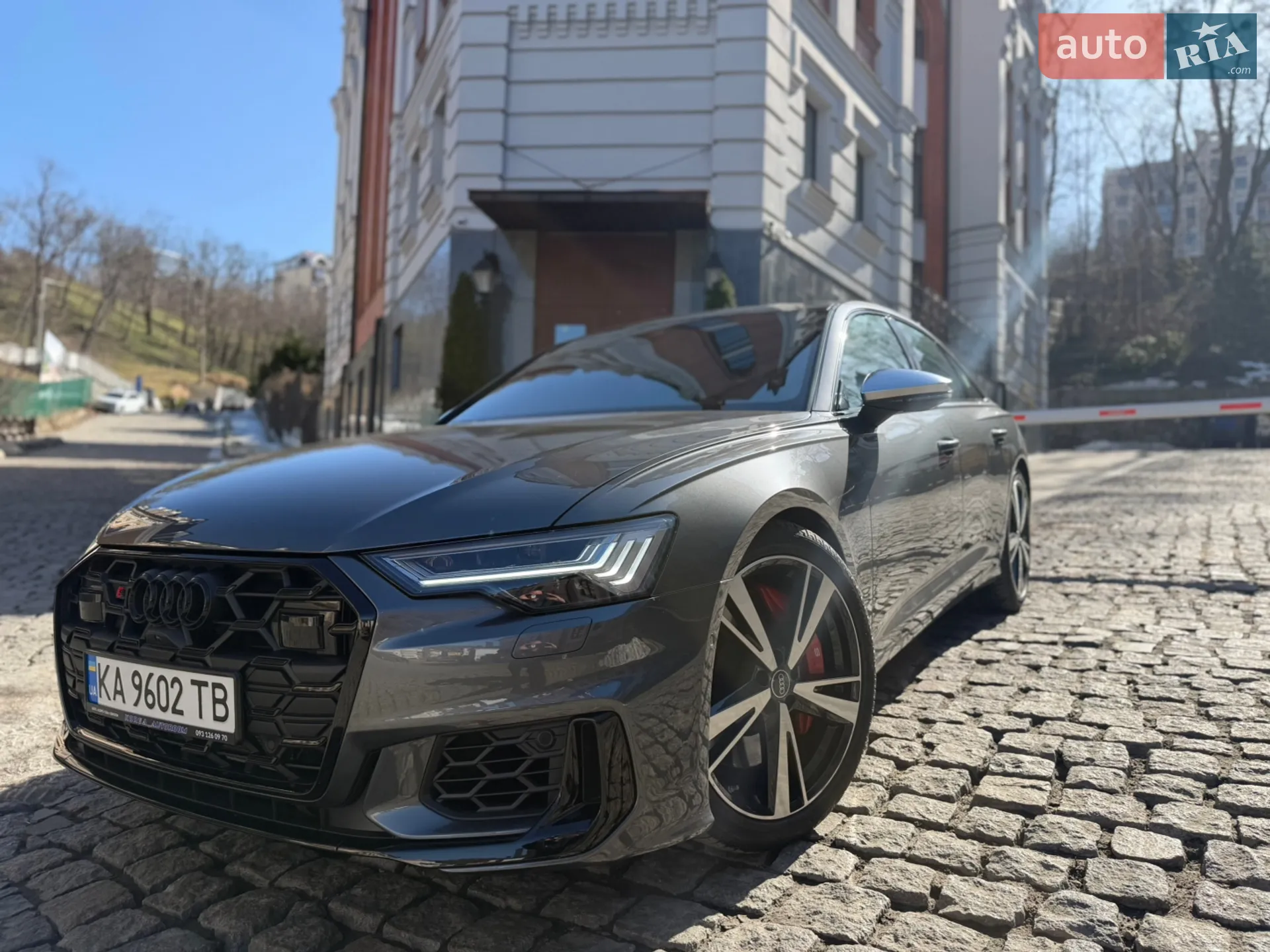 2023 Audi S6 - мініатюра 33