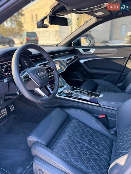 Седан Audi S6 2023 в Києві