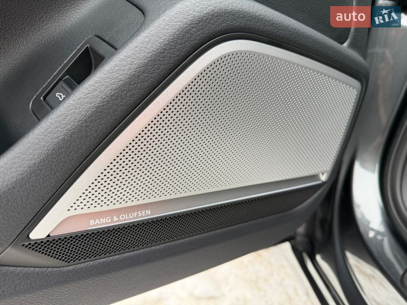 Седан Audi S6 2023 в Києві