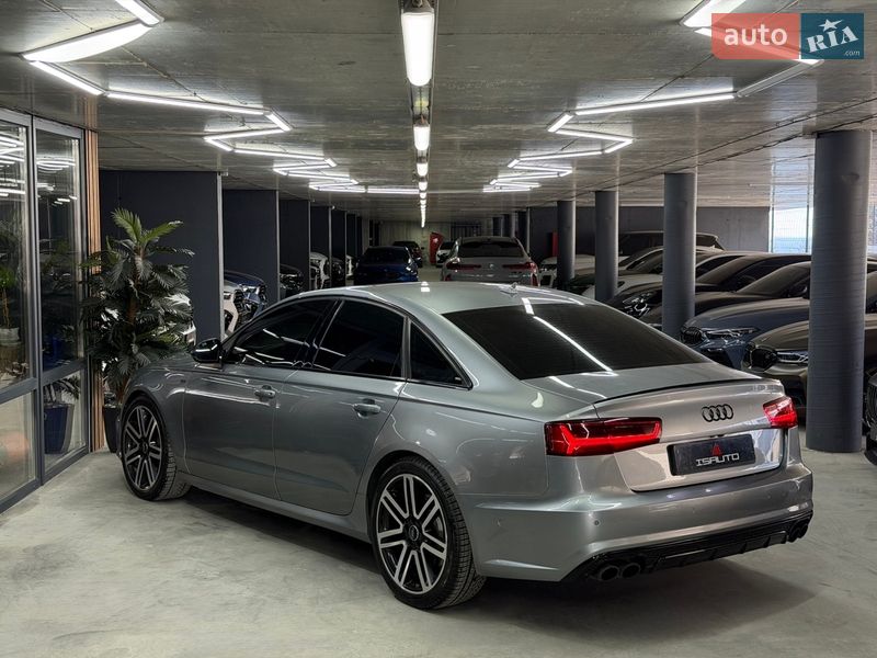 Седан Audi S6 2014 в Одесі