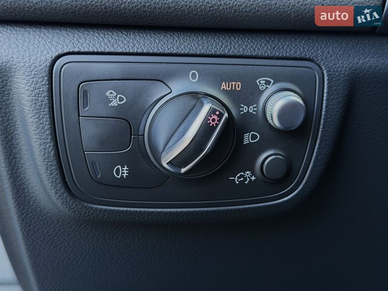 Седан Audi S6 2014 в Киеве