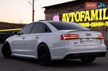 Седан Audi S6 2015 в Дніпрі