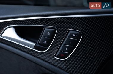 Седан Audi S6 2015 в Дніпрі