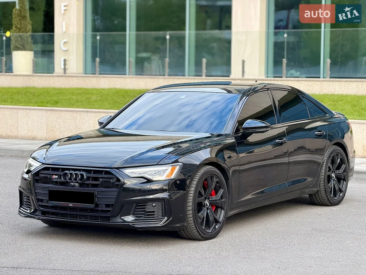 2022 BMW X6 M - мініатюра 46