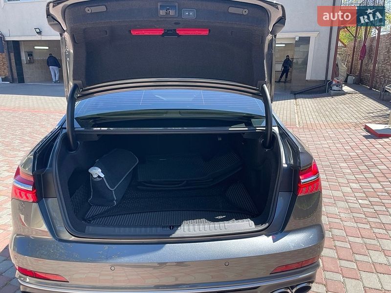 Седан Audi S6 2020 в Николаеве