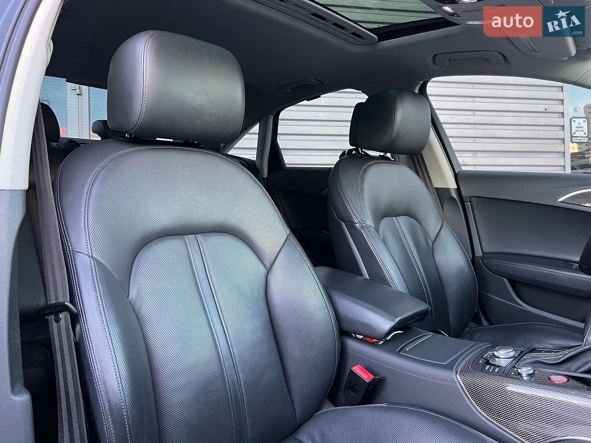 2015 Audi S6 - мініатюра 31