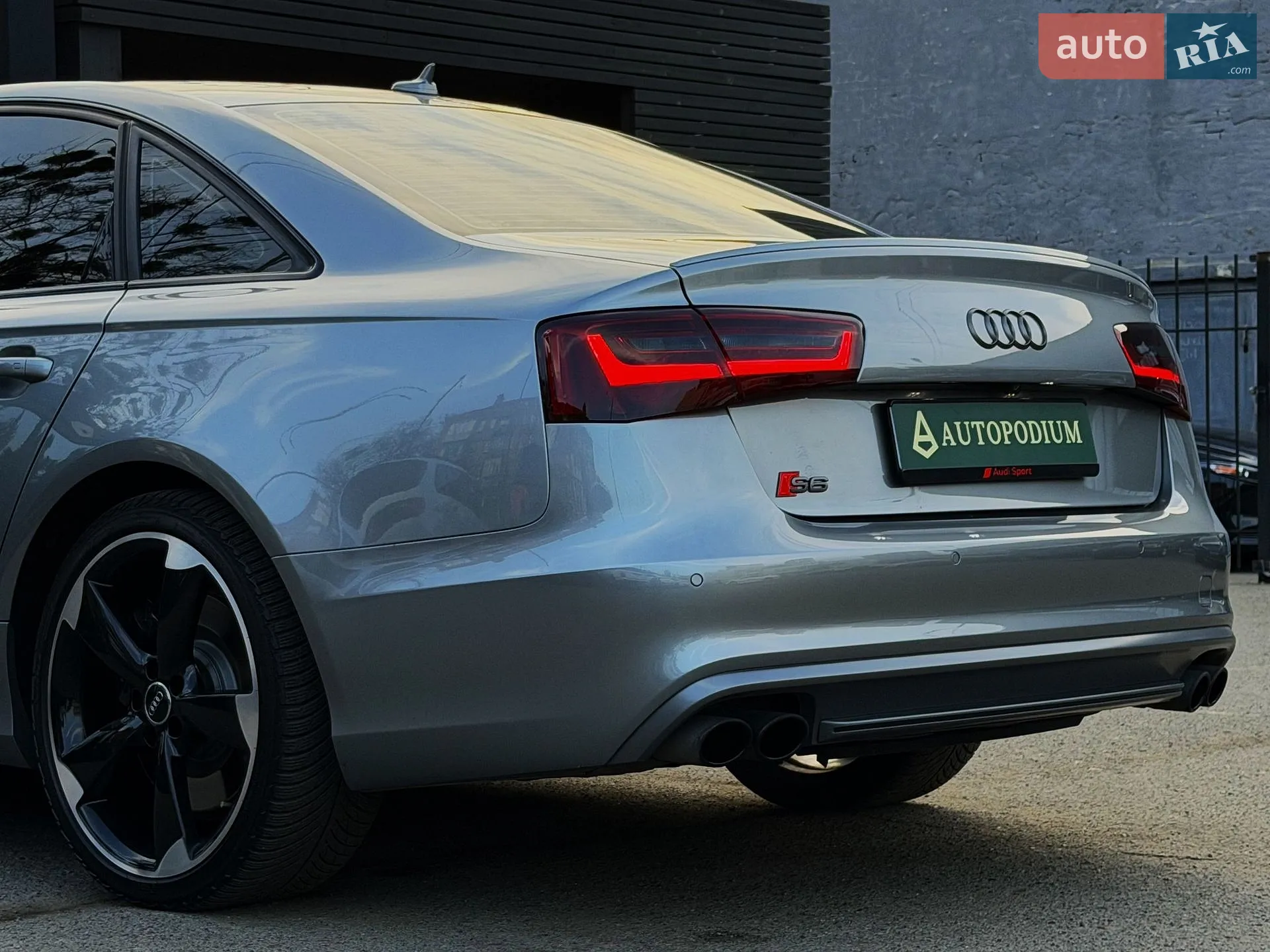 2014 Audi S6 - мініатюра 26