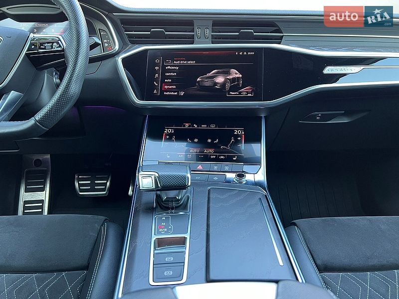 Седан Audi S6 2020 в Львові
