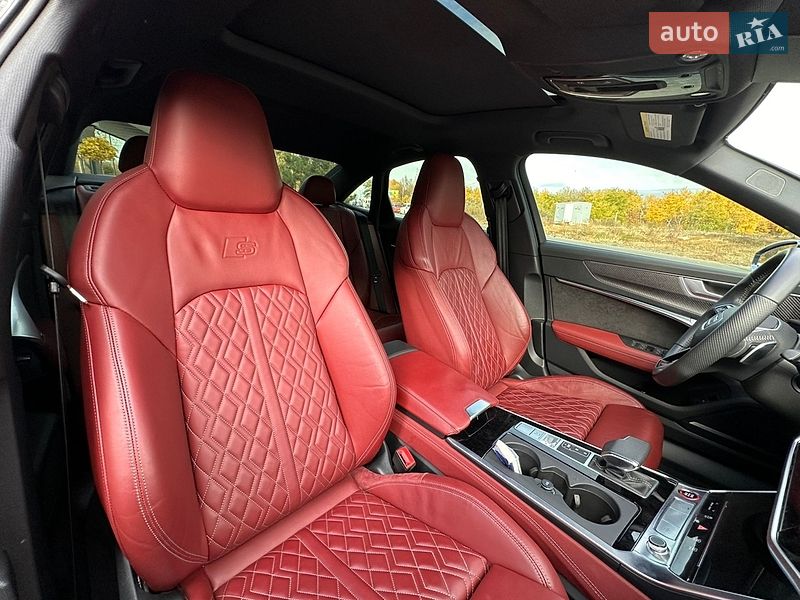 Седан Audi S6 2020 в Ужгороде