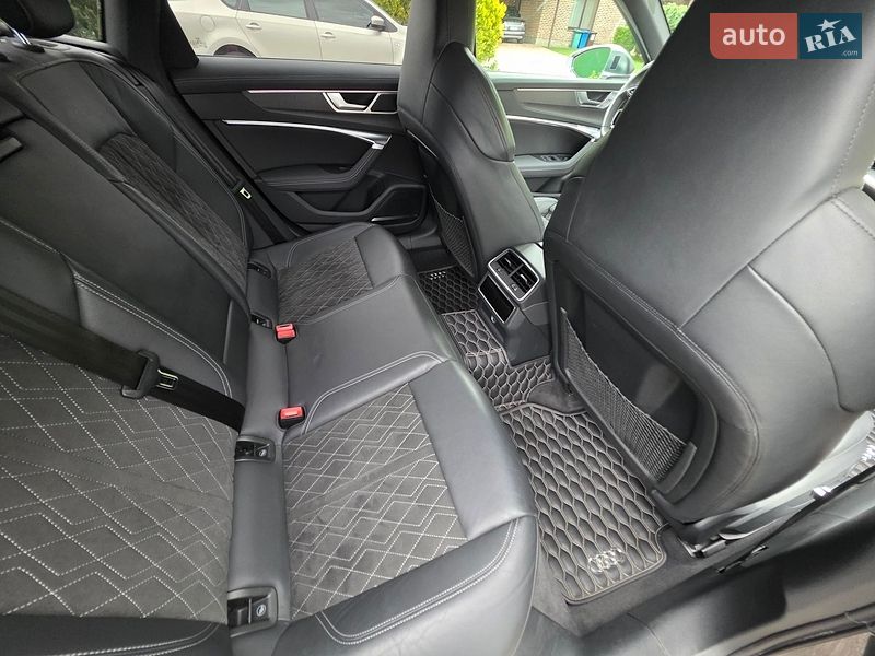 Седан Audi S6 2020 в Киеве