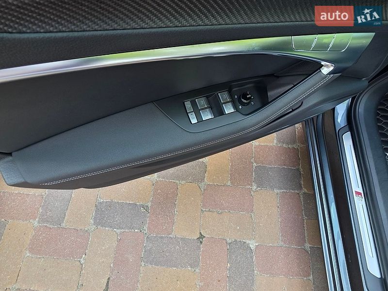 Седан Audi S6 2020 в Киеве