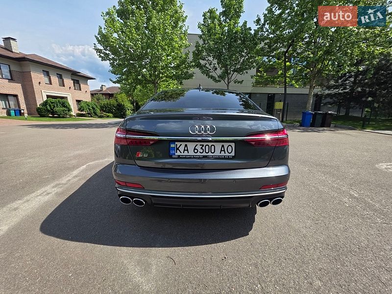 Седан Audi S6 2020 в Киеве