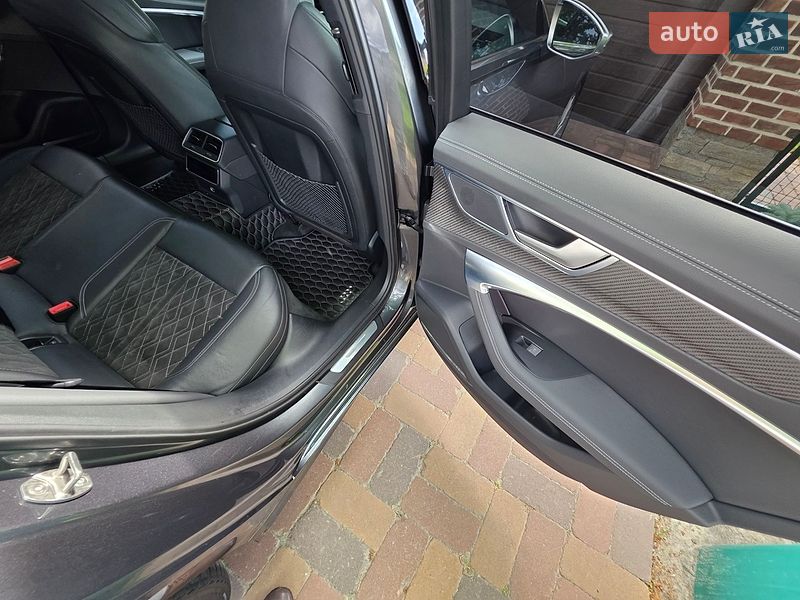 Седан Audi S6 2020 в Киеве