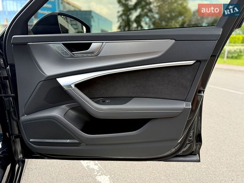 Седан Audi S6 2019 в Киеве