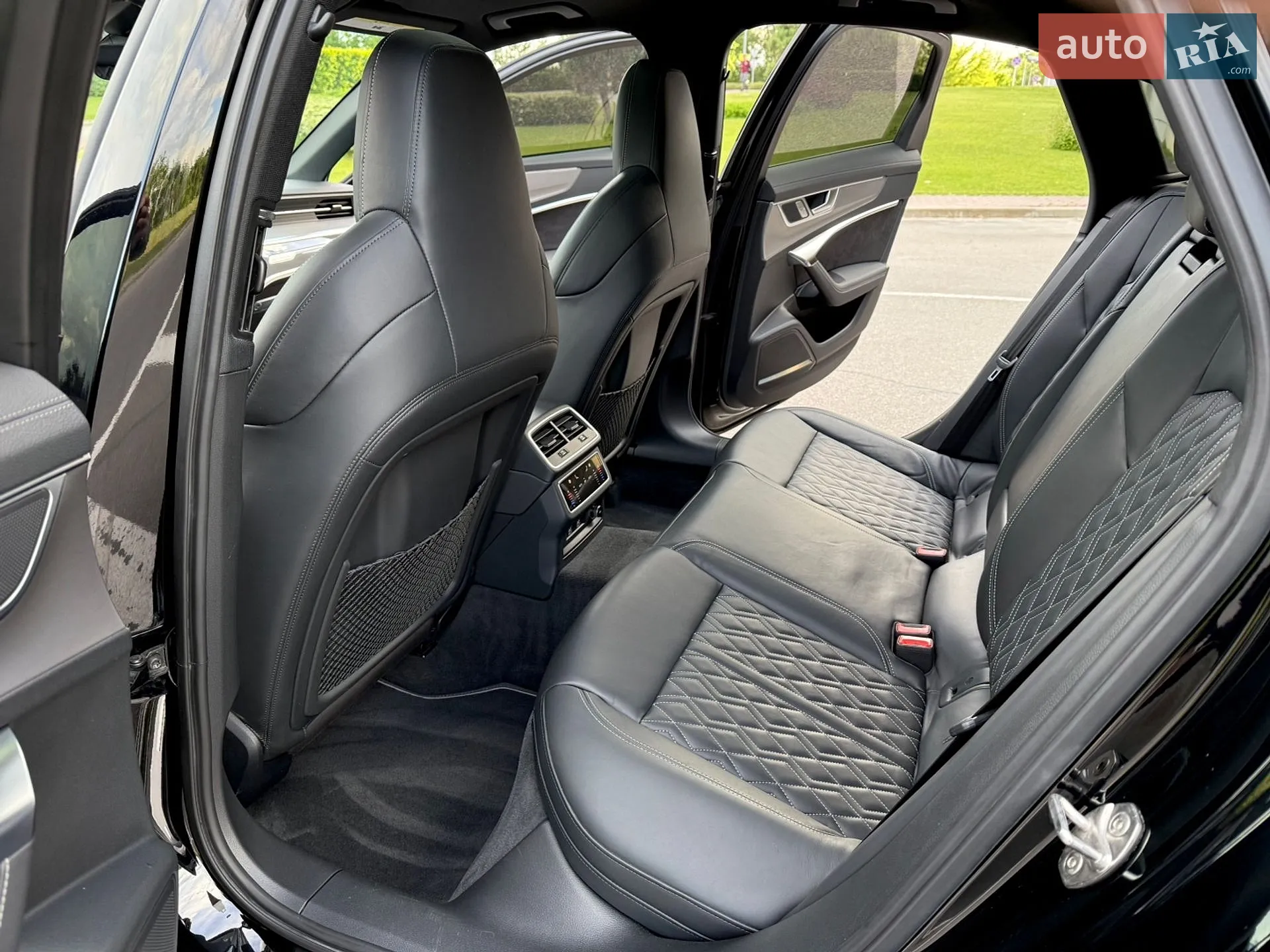 2019 Audi S6 - мініатюра 61