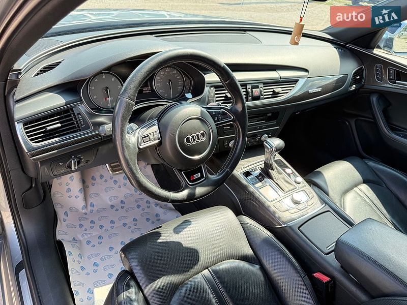 Седан Audi S6 2013 в Кропивницком