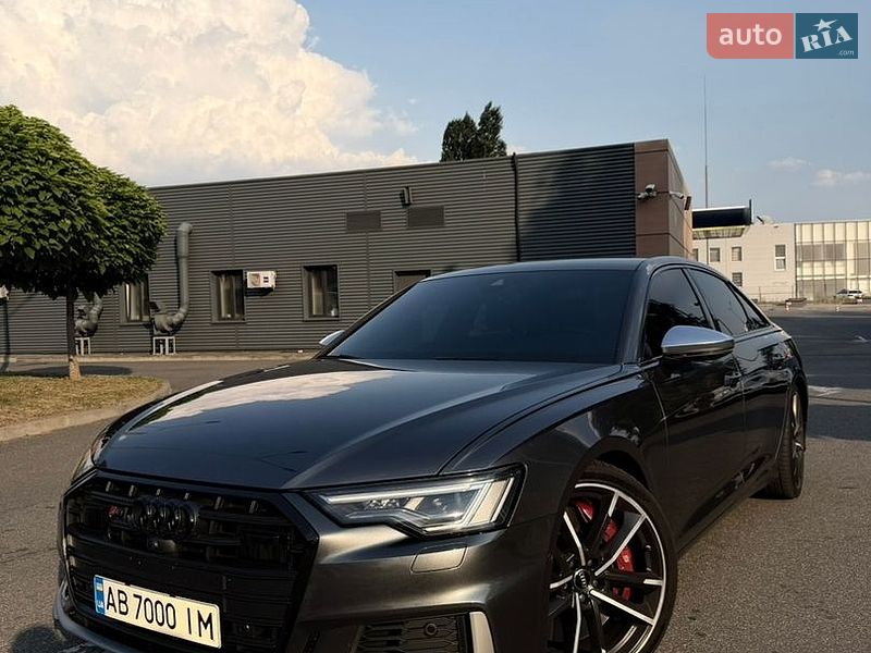 Audi S6, photos from the listing