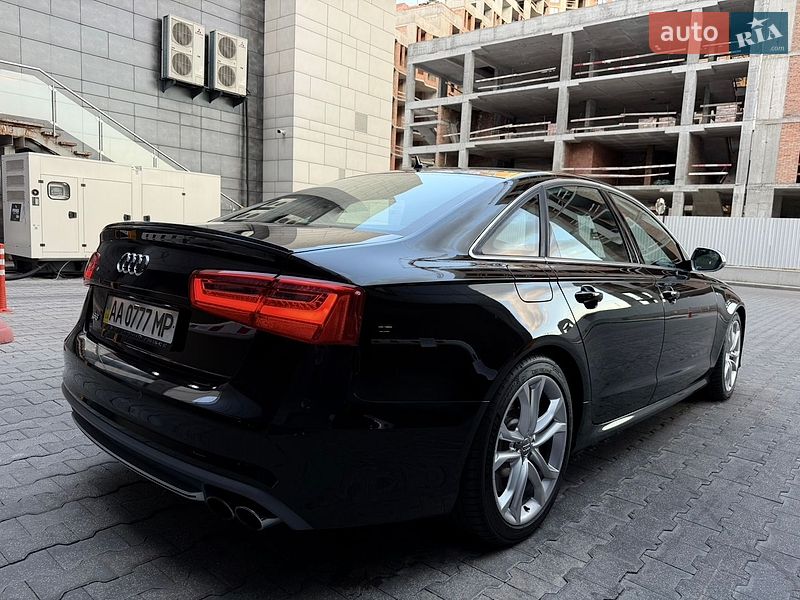 Седан Audi S6 2013 в Києві