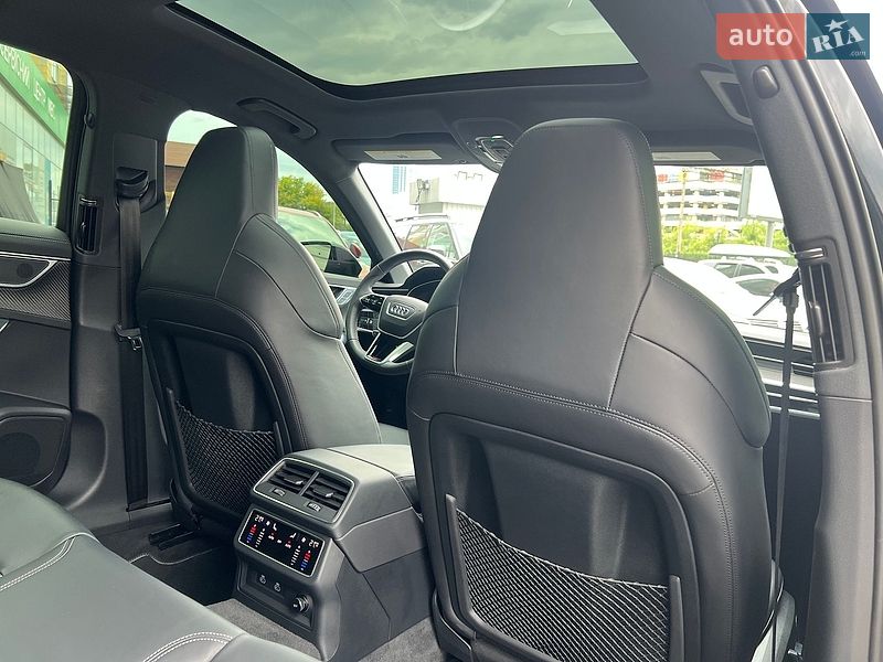 Седан Audi S6 2025 в Киеве