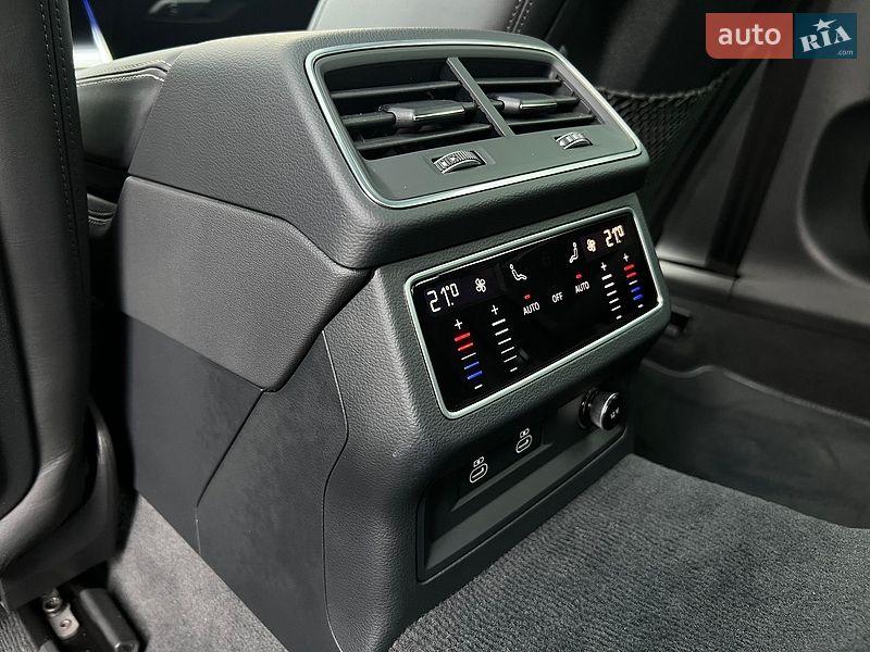 Седан Audi S6 2025 в Киеве