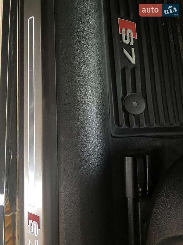 Лифтбек Audi S7 Sportback 2015 в Стрые