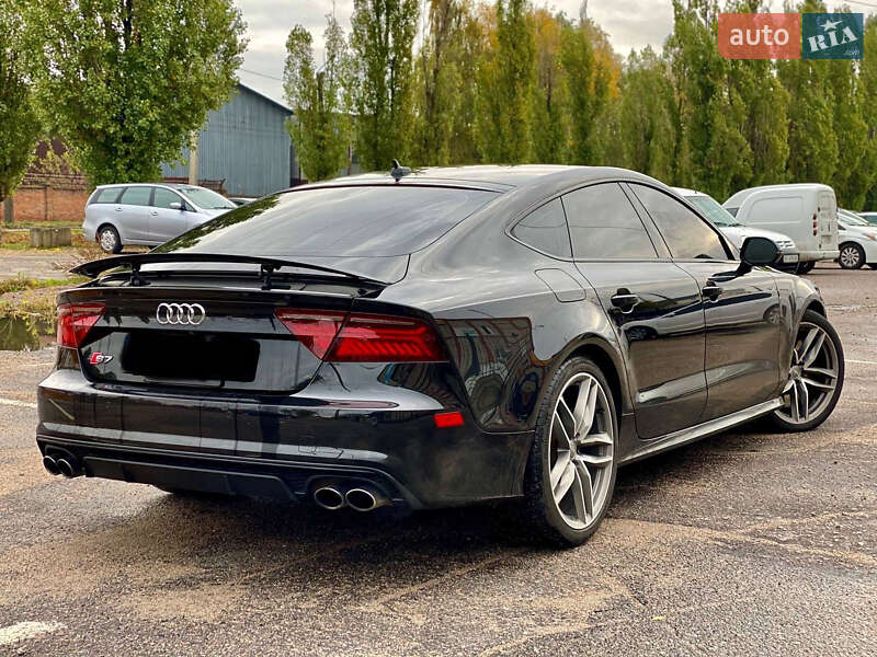 Лифтбек Audi S7 Sportback 2015 в Днепре