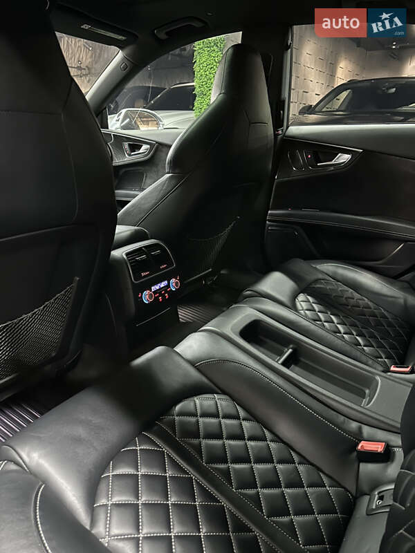 Ліфтбек Audi S7 Sportback 2015 в Одесі
