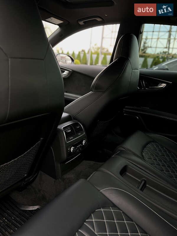 Лифтбек Audi S7 Sportback 2018 в Львове