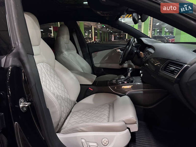 Лифтбек Audi S7 Sportback 2013 в Киеве