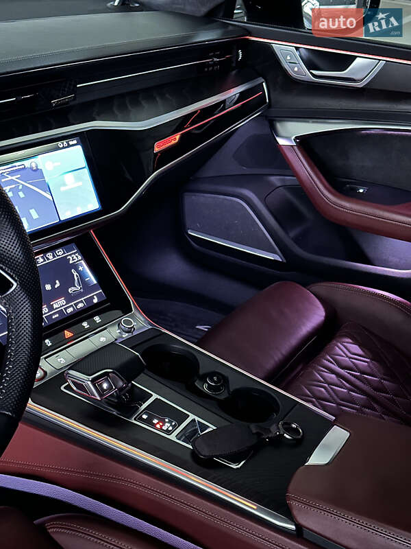 Лифтбек Audi S7 Sportback 2019 в Киеве фото 17 Лифтбек Audi S7 Sportback 2019 в Киеве