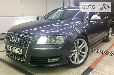  Audi S8 2008 в 