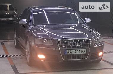  Audi S8 2008 в 