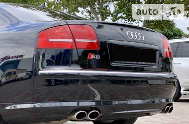 Седан Audi S8 2007 в Одессе