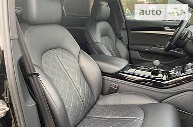 Седан Audi S8 2013 в Киеве