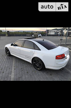 Седан Audi S8 2008 в Харькове