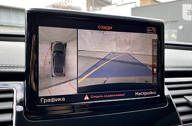 Седан Audi S8 2013 в 