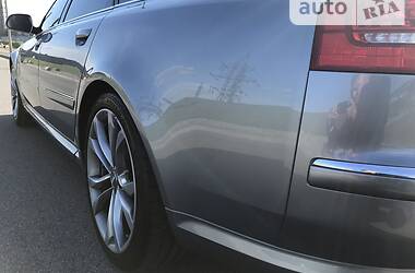 Седан Audi S8 2008 в Днепре