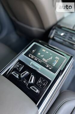Седан Audi S8 2020 в Киеве