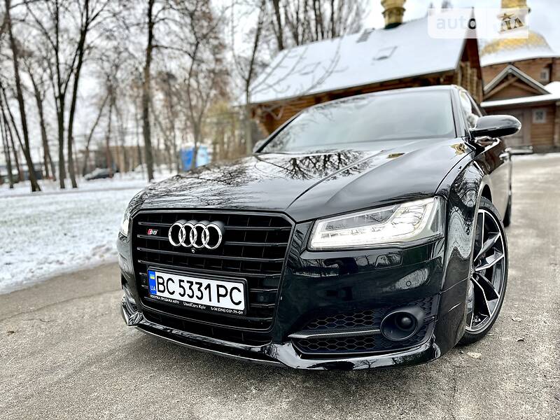Седан Audi S8 2016 в Киеве фото 4 Седан Audi S8 2016 в Киеве
