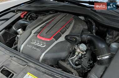Седан Audi S8 2017 в Полтаве