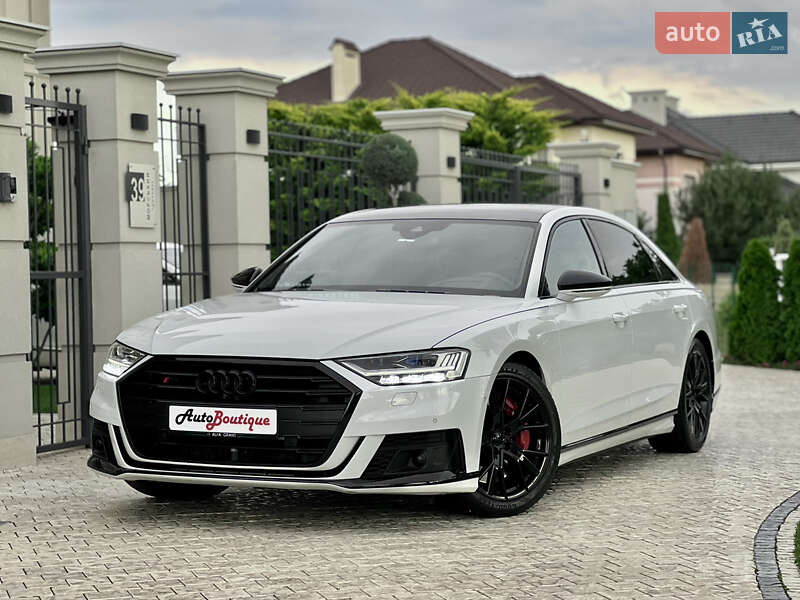 Седан Audi S8 2020 в Одесі